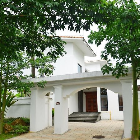 Xinglong Old Banyan Hotel - 万宁 外观 照片