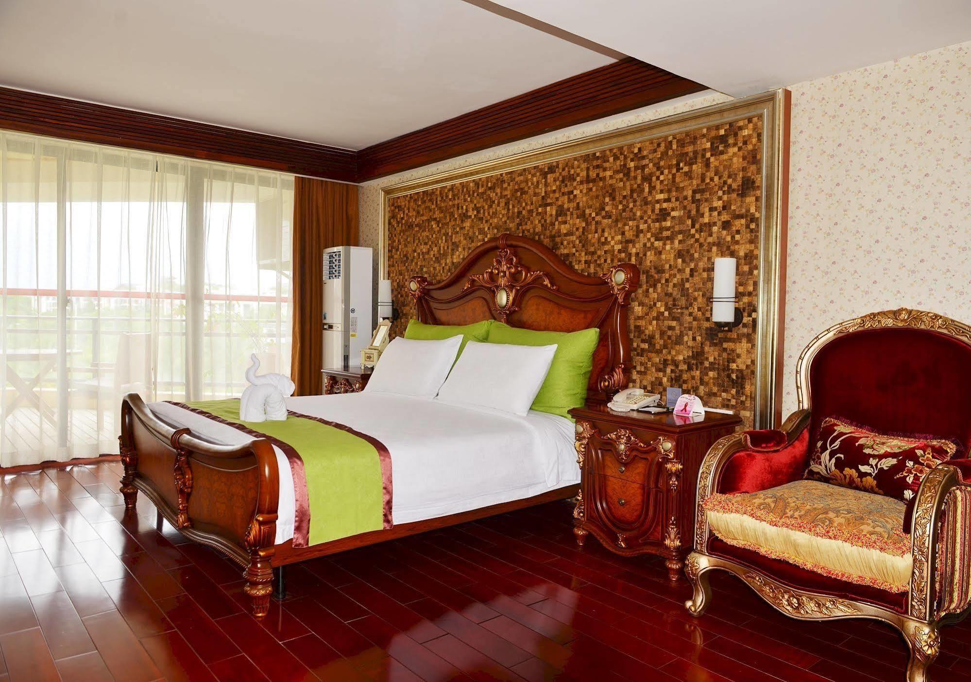 Xinglong Old Banyan Hotel - 万宁 外观 照片